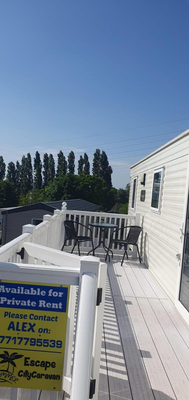 Escape City Caravan Lytchett Minster Exteriör bild